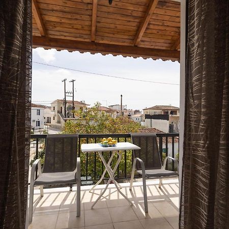 Tsimiklis Apartments فينيكونتا المظهر الخارجي الصورة