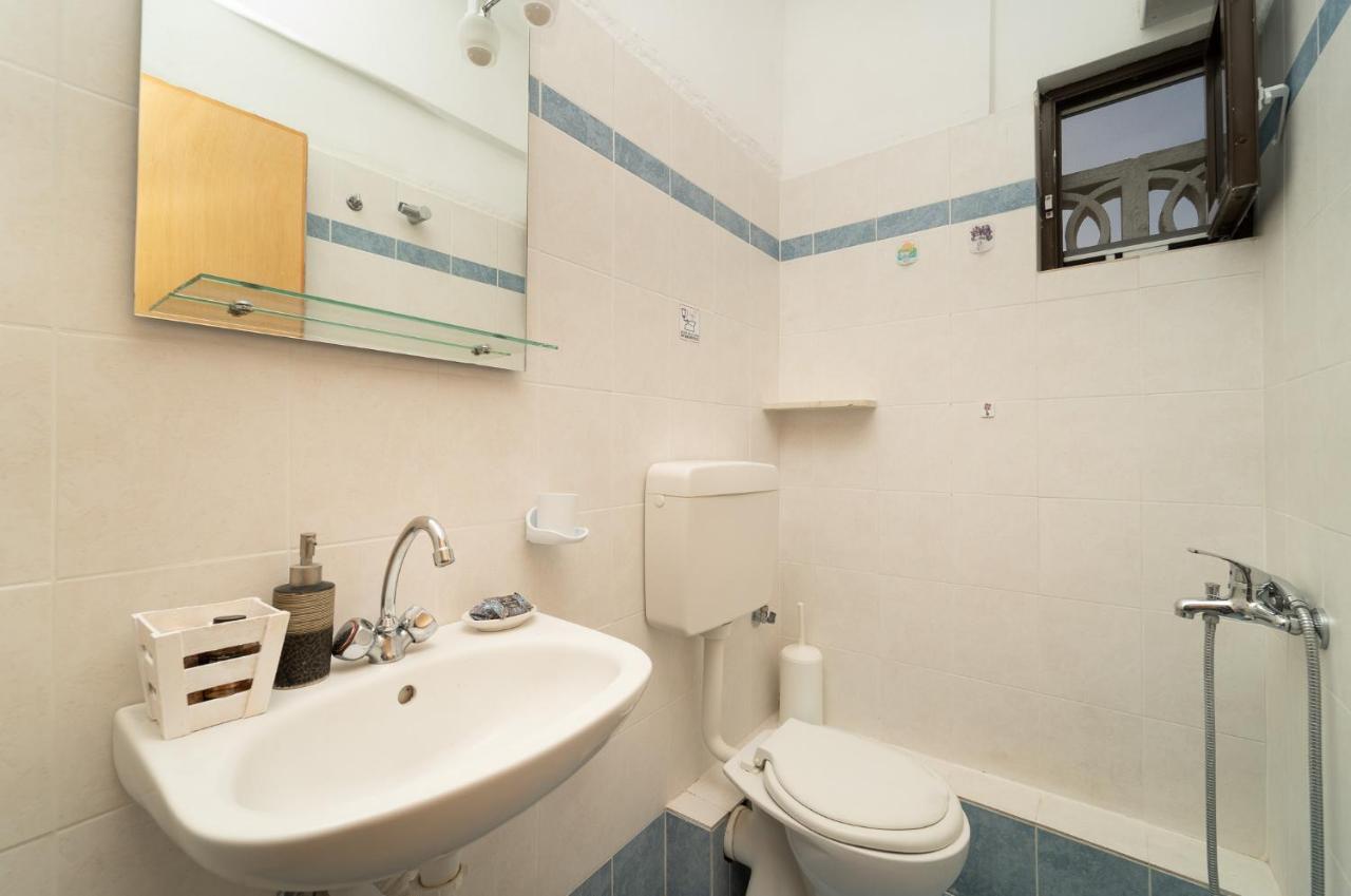 Tsimiklis Apartments فينيكونتا المظهر الخارجي الصورة