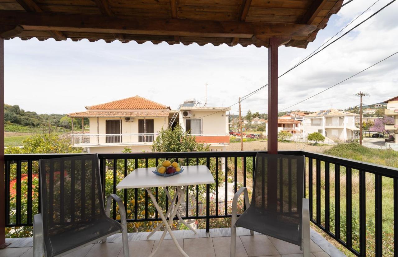 Tsimiklis Apartments فينيكونتا المظهر الخارجي الصورة