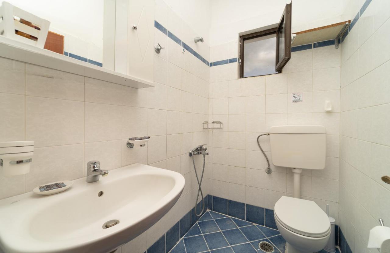 Tsimiklis Apartments فينيكونتا المظهر الخارجي الصورة