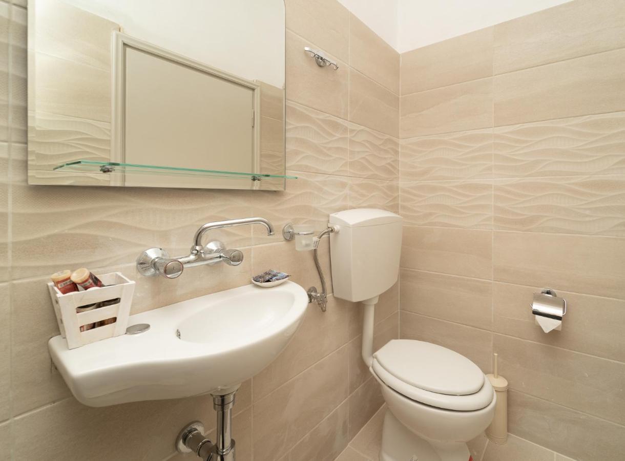 Tsimiklis Apartments فينيكونتا المظهر الخارجي الصورة