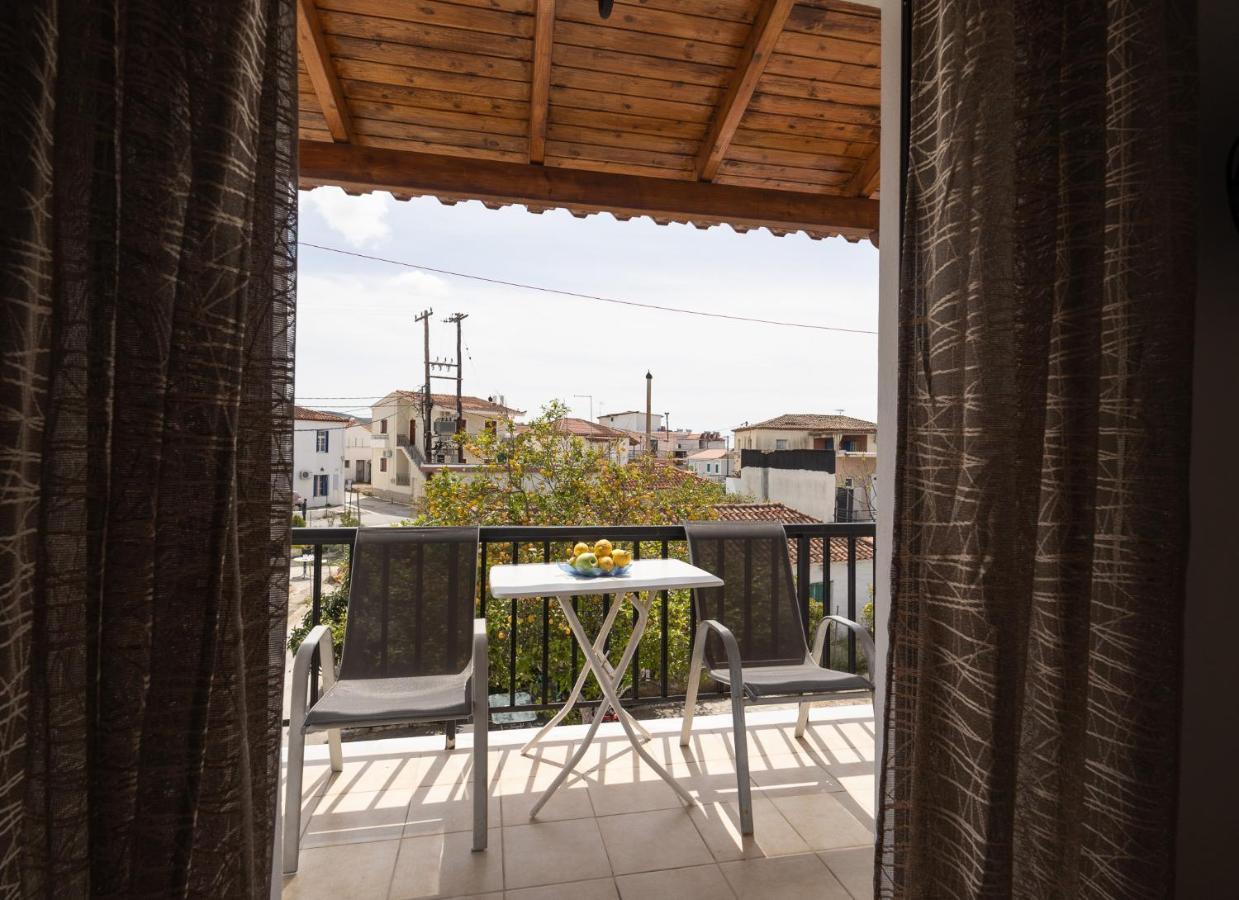 Tsimiklis Apartments فينيكونتا المظهر الخارجي الصورة
